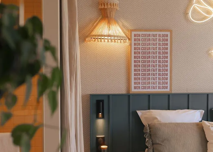 Bloom House & Hotel 4*