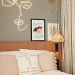 Bloom House & Hotel