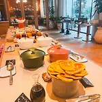 Bloom House & Hotel 4*