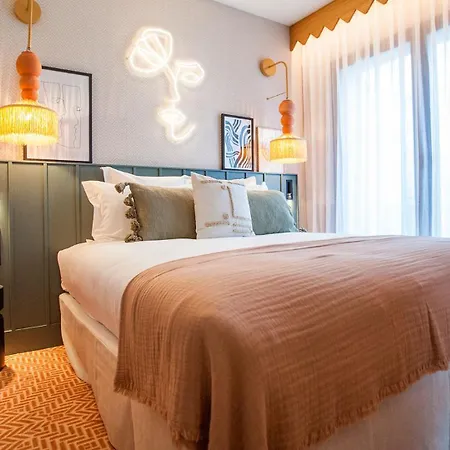 Bloom House & Hotel