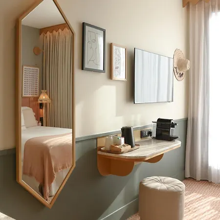 Hotel Bloom House &