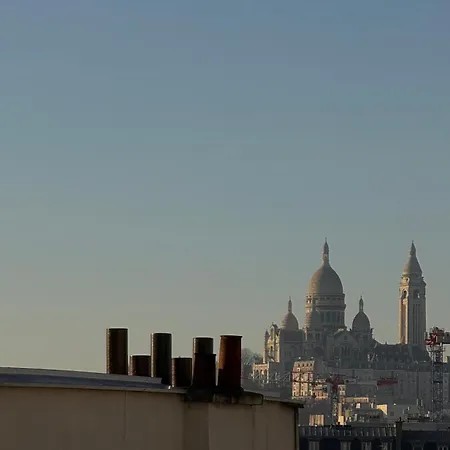 Bloom House & فندق باريس