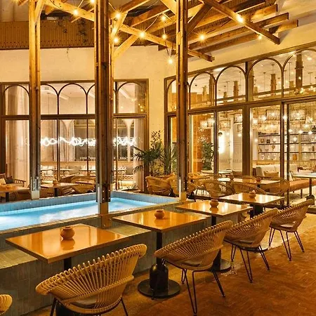 Hotel Bloom House & Paris